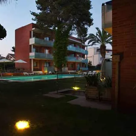 Aparthotel Sg Costa Bcn 2*