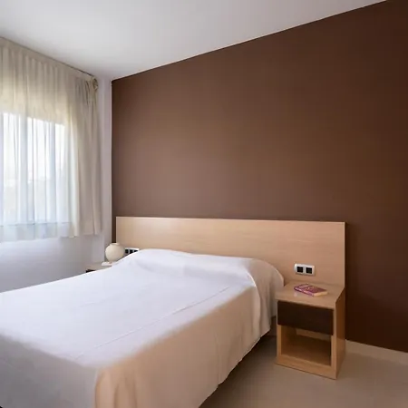 Sg Costa Bcn Aparthotel